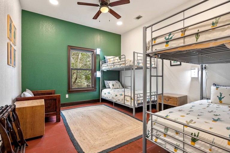 Cottages (United States of America, Wimberley, Texas)