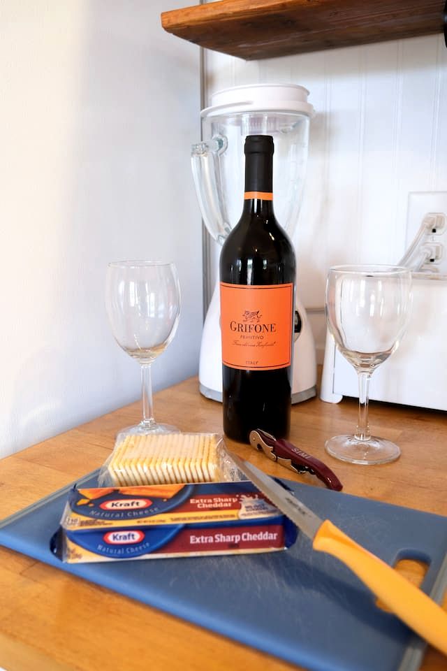 Bright and Cheery Hill Country Retreat for a Relaxing Vacation in Texas