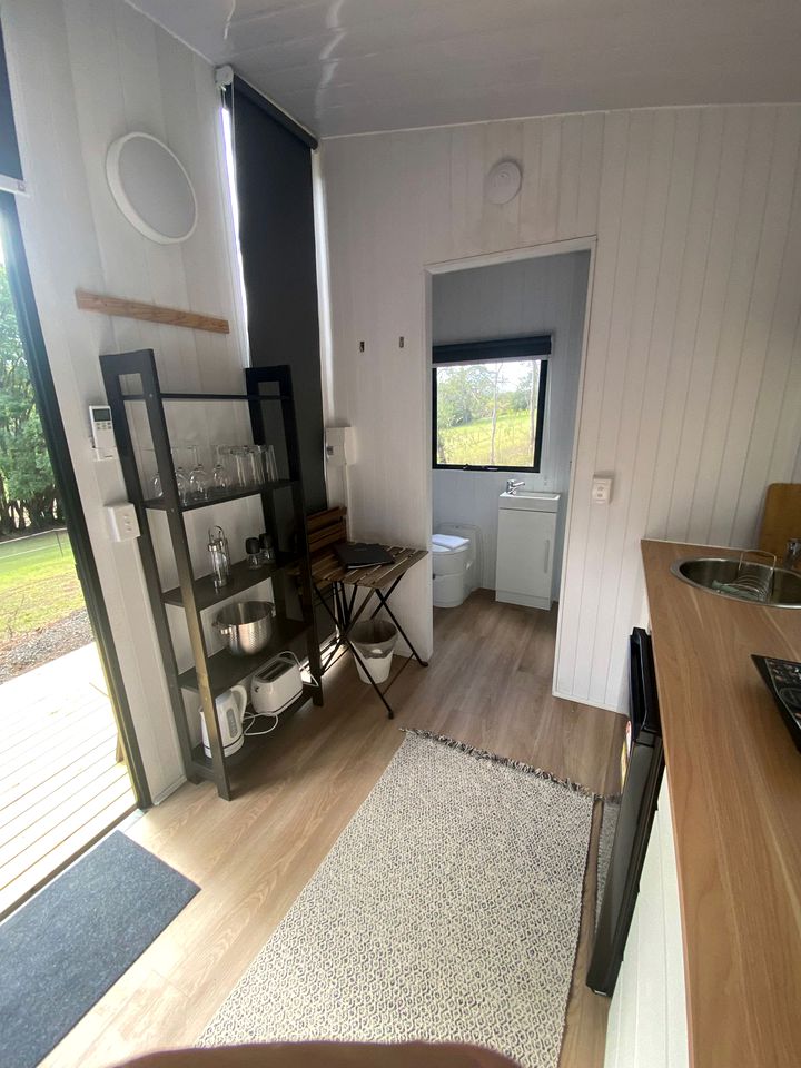 Gorgeous Tiny House Near the Beautiful Sunshine Coast Perfect for Water Sports in Queensland, Australia