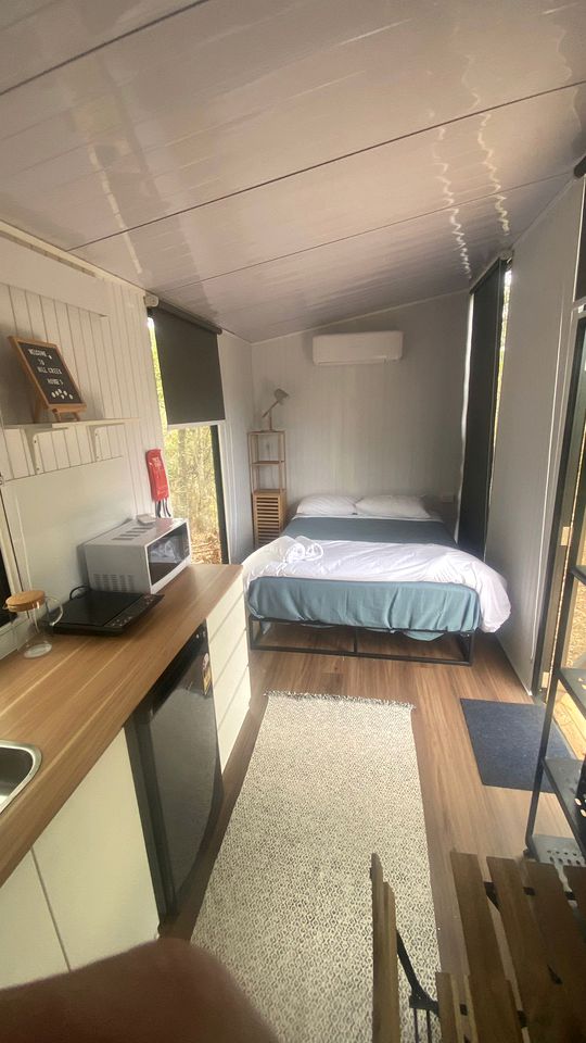 Ideal Tiny House Retreat Perfect for a Romantic Getaway in Queensland, Australia