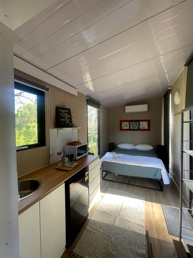 Tiny Houses (Australia, Perwillowen, Queensland)