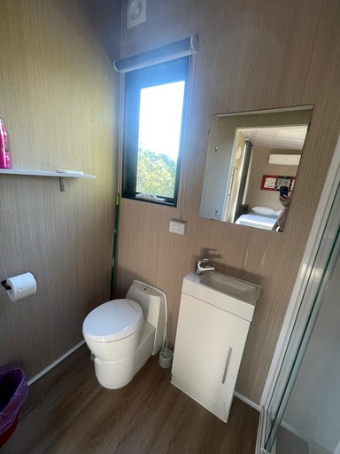 Tiny Houses (Australia, Perwillowen, Queensland)