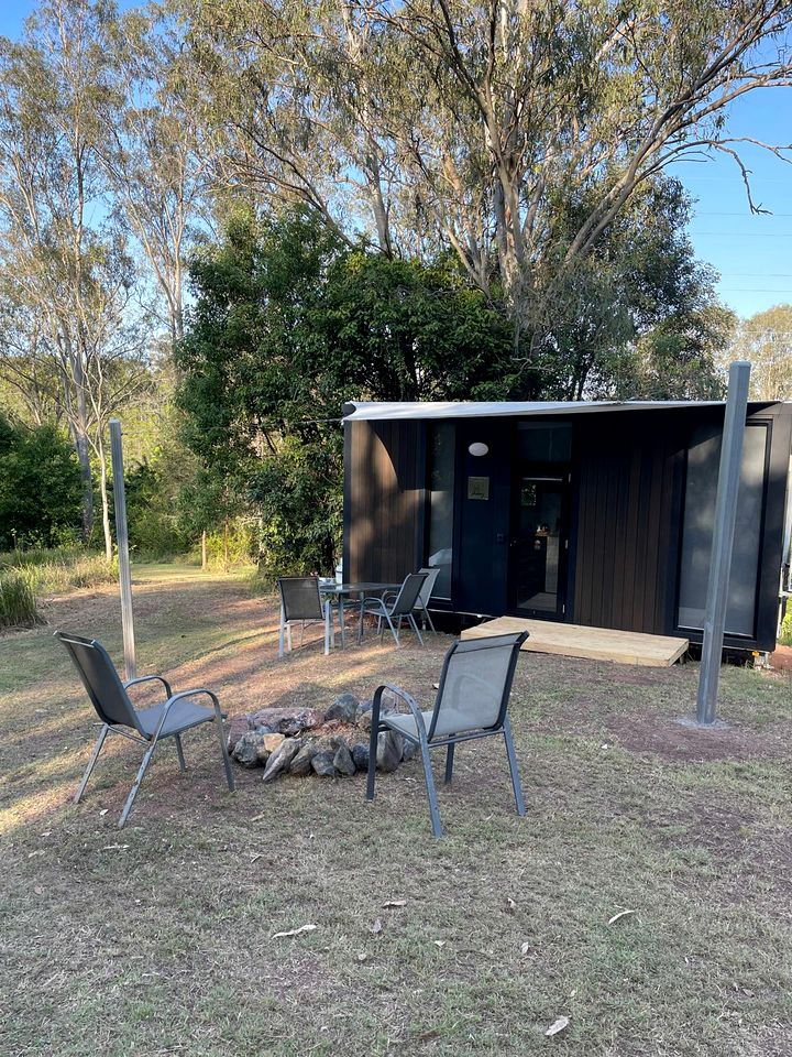 Outstanding Tiny House with Fire Pit in Perwillowen, Queensland