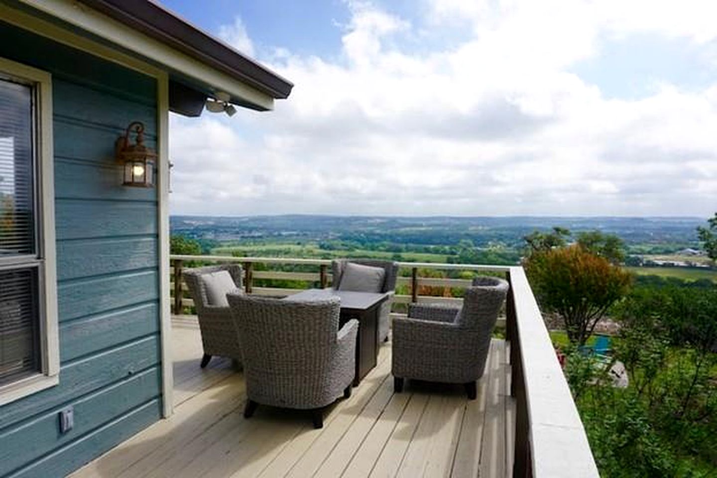 Stunning Modern Cottage with Spa and Outdoor Living Space in Fredericksburg, Texas