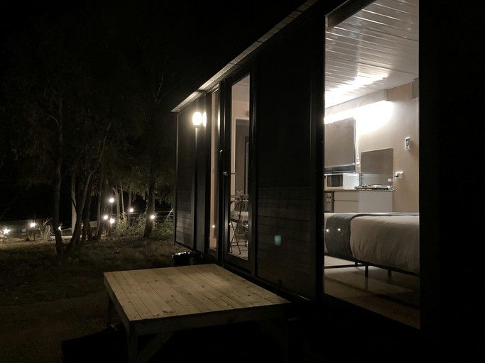 Vacation Rentals (Australia, --, --)