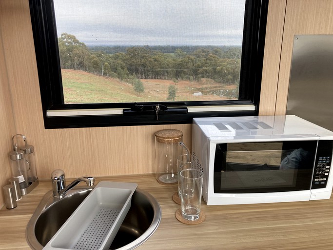 Vacation Rentals (Australia, --, --)