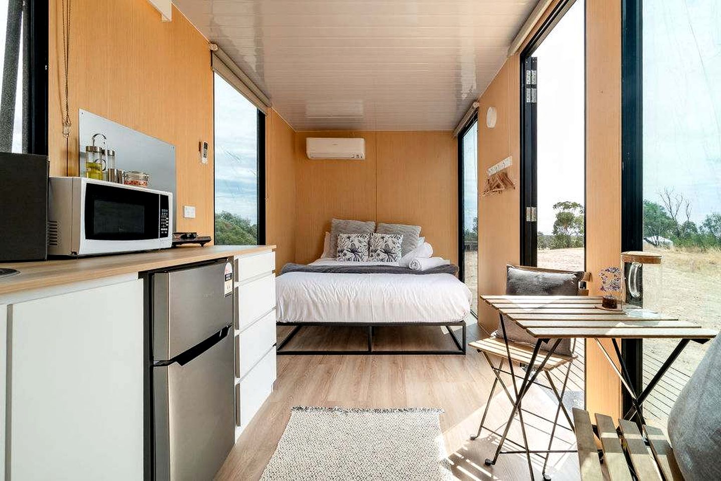 Hill View Glamping in a Victoria Tiny House