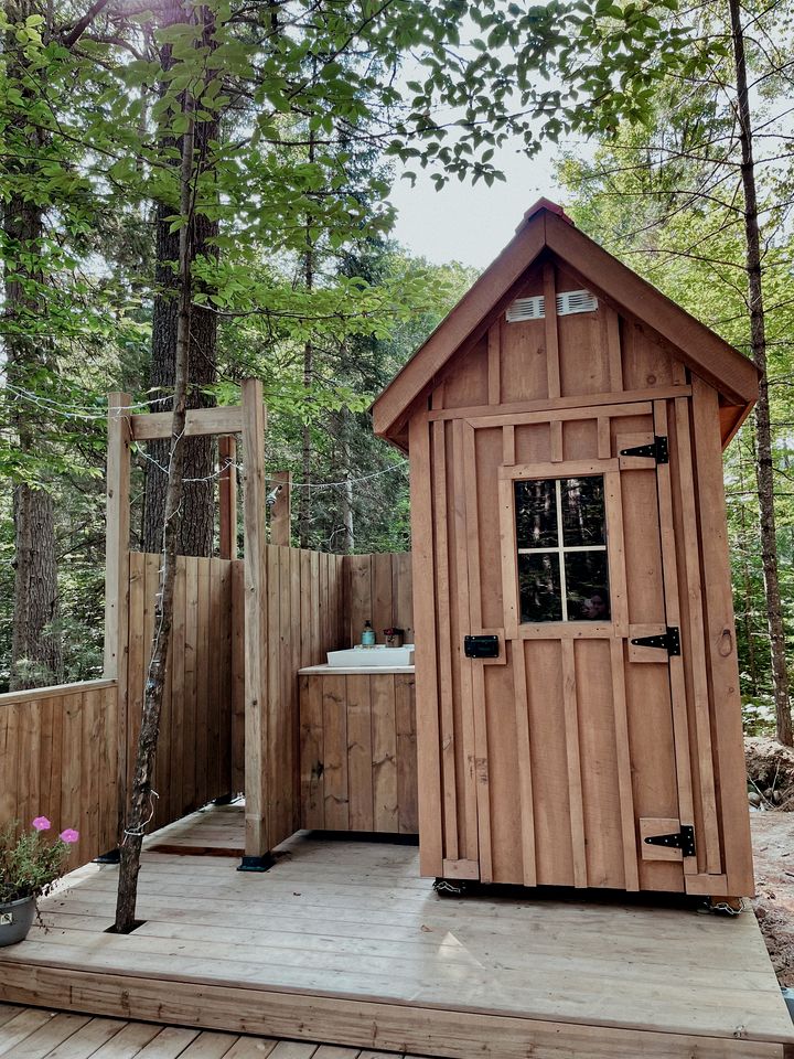 Fantastic Dome Nestled Amidst Trees and Barbecue Provided in Petawawa, Ontario