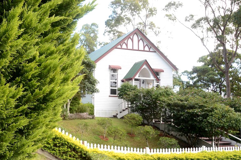 Nature Lodges (Wongawallan, Queensland, Australia)