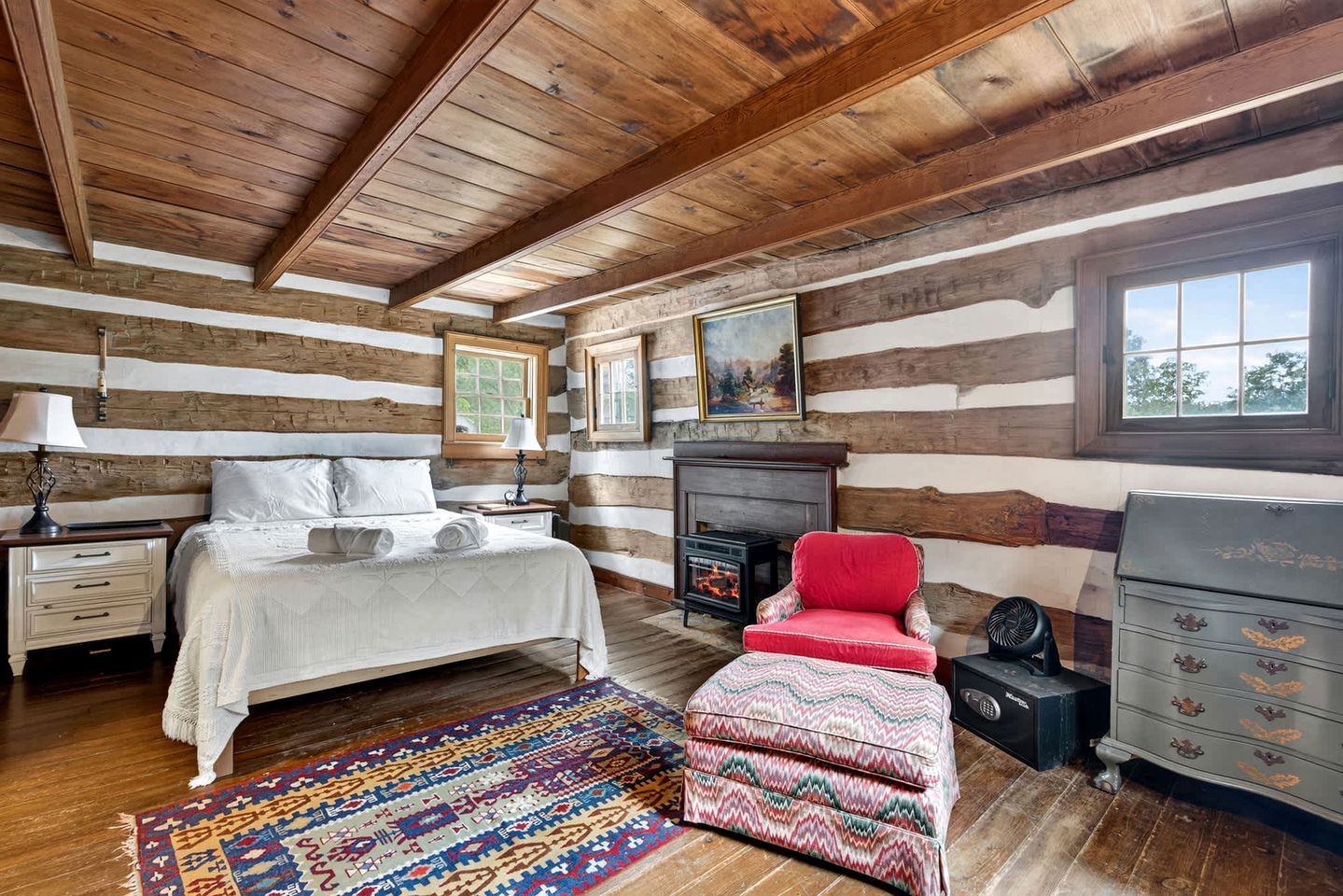 Historic Restored Farmhouse with Cowboy Cauldron Fire Pit Near Ice Mountain, Capon Bridge, West Virginia