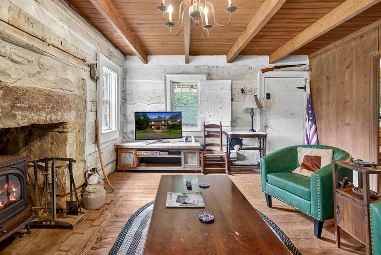 Vacation Rentals (United States of America, Capon Bridge, West Virginia)