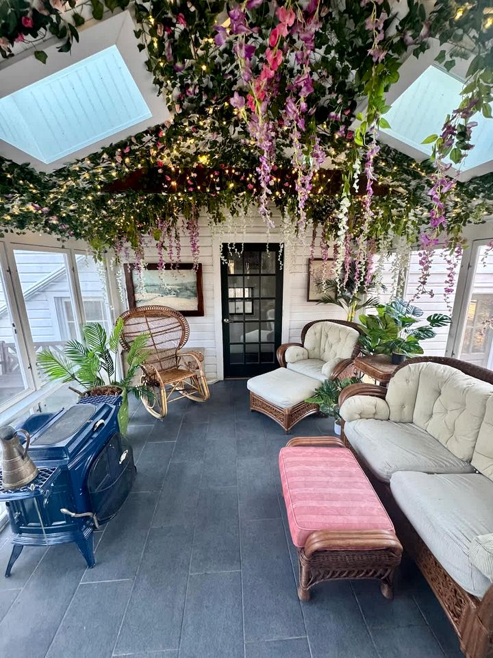 Charming Historic Canalfront Home with Orchard & Antique Games near Princeton in Heathcote, New Jersey