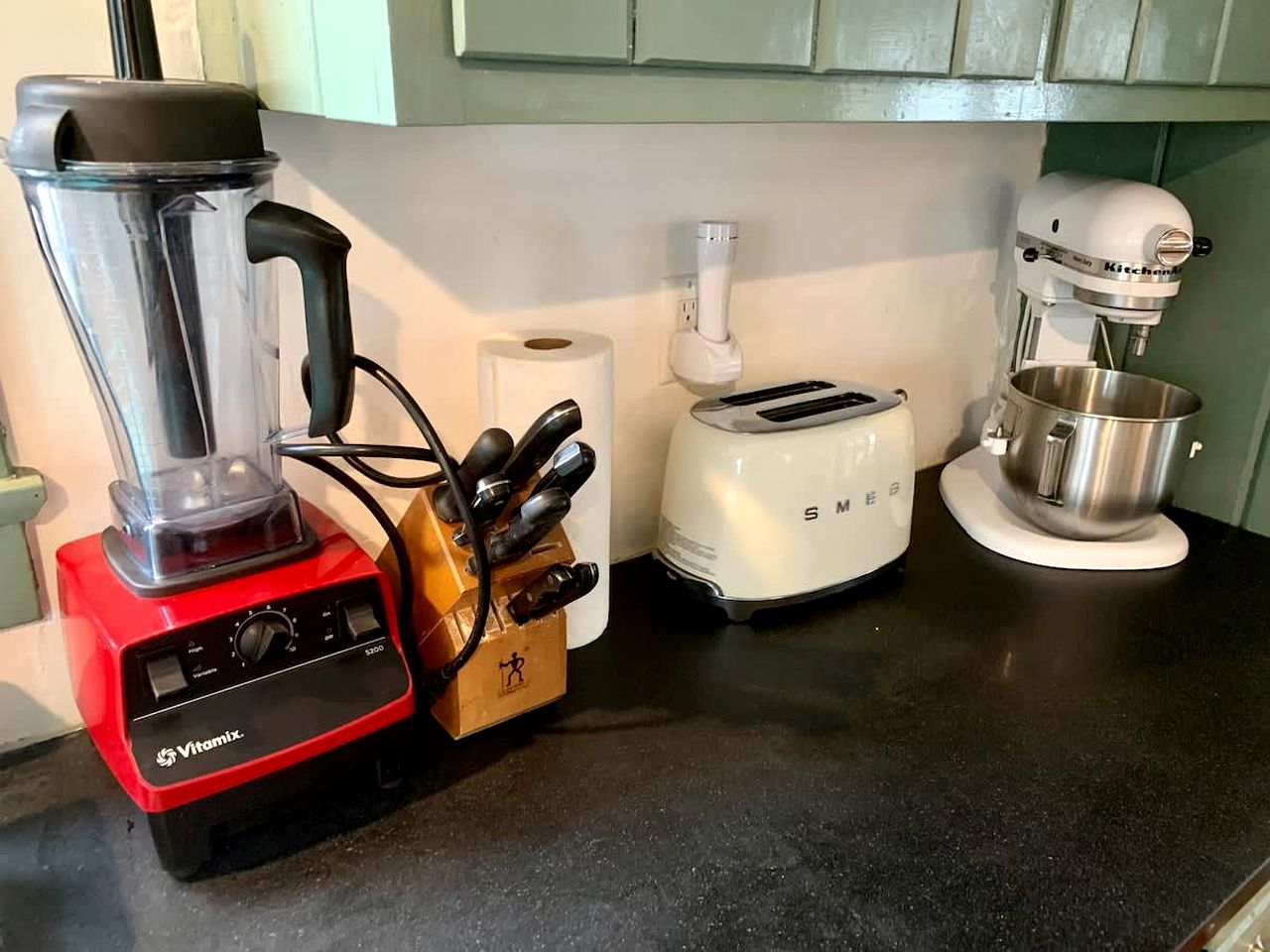 Charming Historic Canalfront Home with Orchard & Antique Games near Princeton in Heathcote, New Jersey