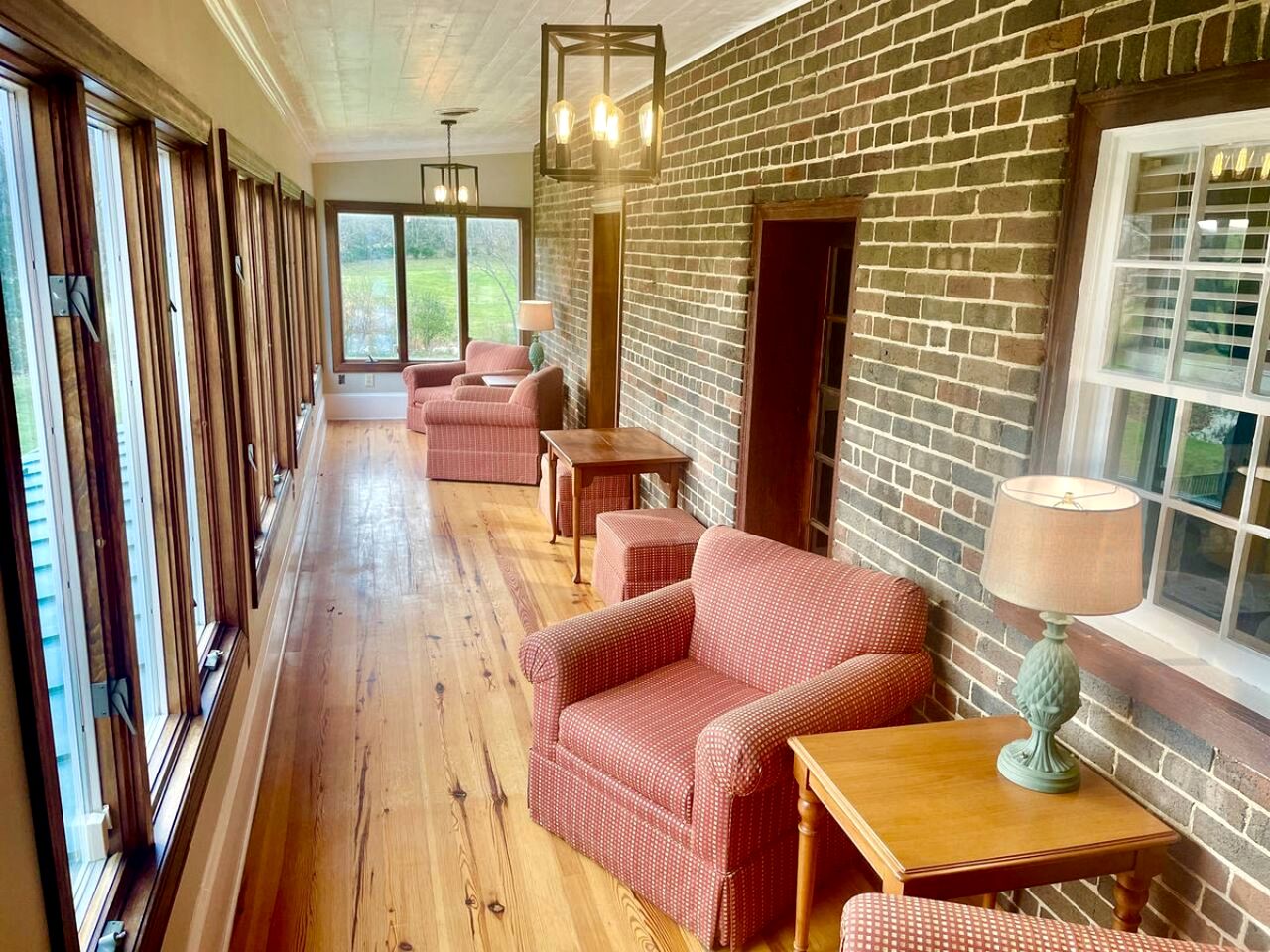 Historic Farm Cottage Perfect for Groups and Horseback Riding in Virginia