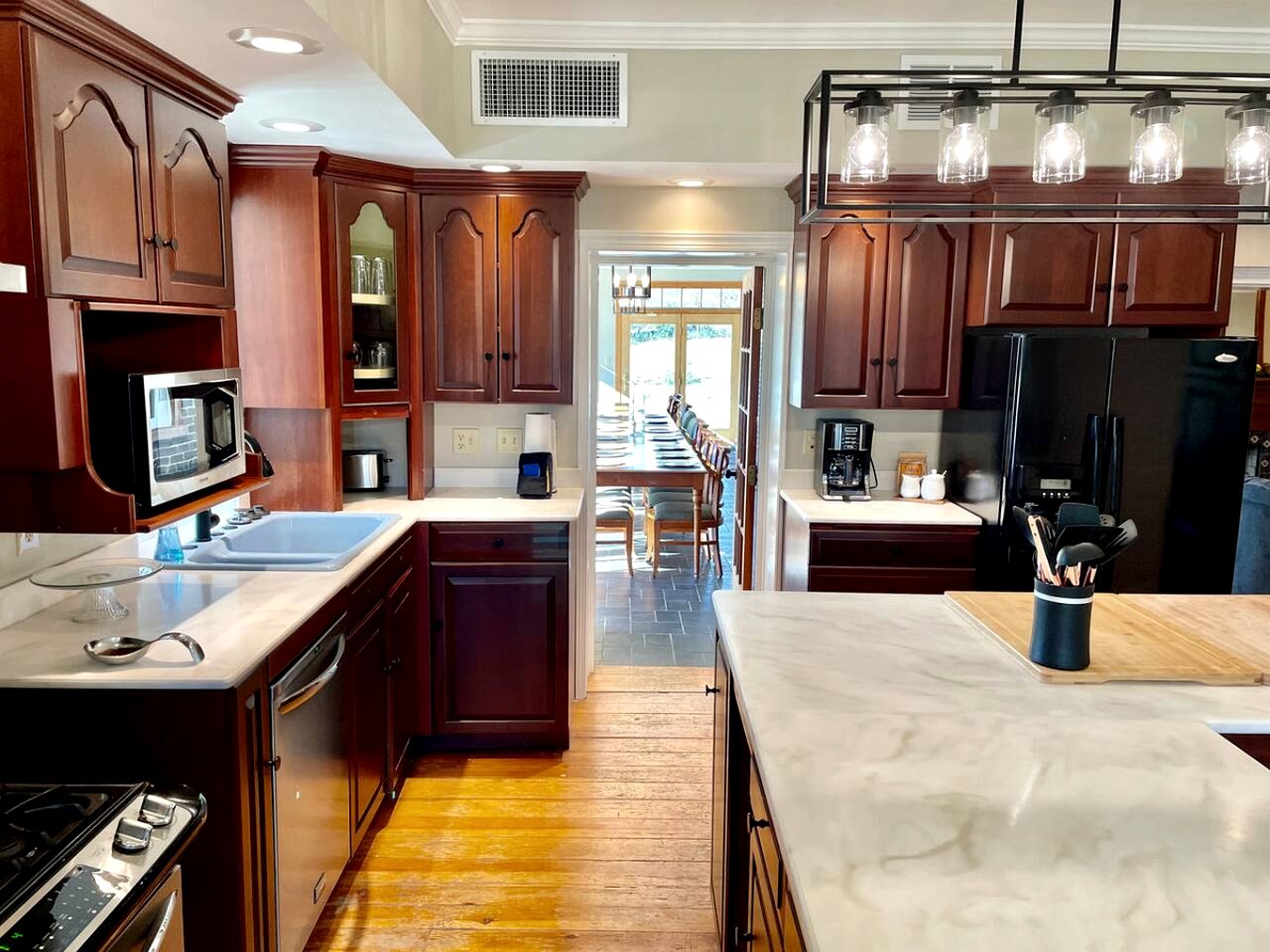 Historic Farm Cottage Perfect for Groups and Horseback Riding in Virginia