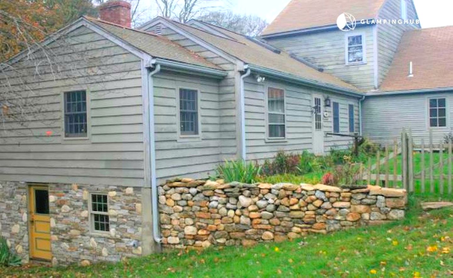 Historic Farm Vacation Rental for Eight with Daily Breakfast near Pulaski State Park, Rhode Island