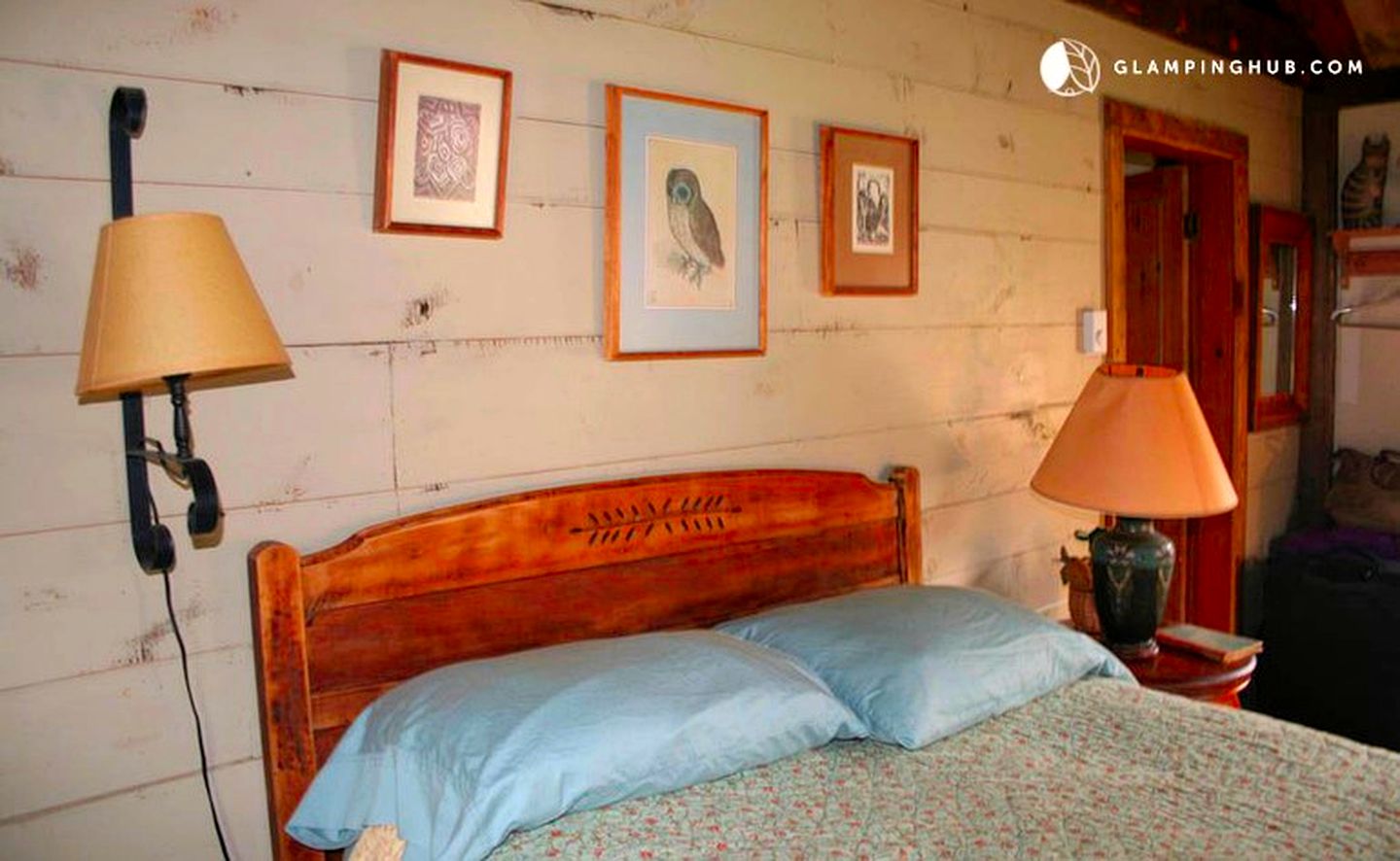 Historic Farm Vacation Rental for Eight with Daily Breakfast near Pulaski State Park, Rhode Island