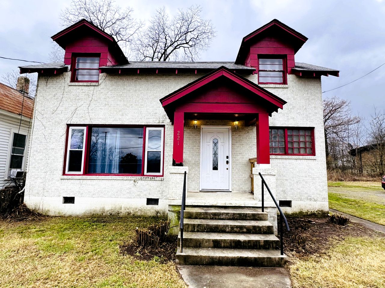 Beautifully Restored Getaway, Perfect for Groups and Relaxing Stays in Hot Springs, Arkansas