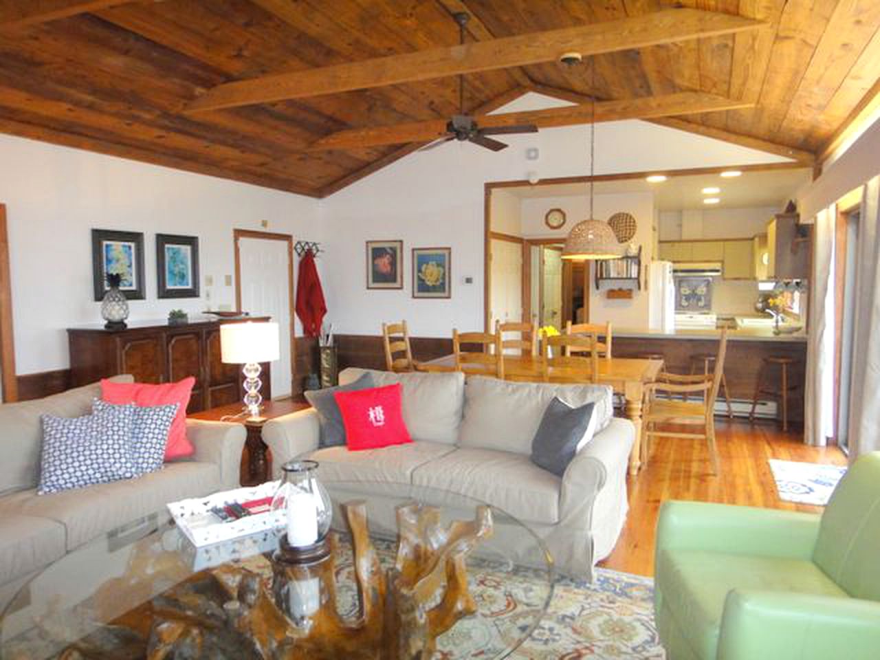 Secluded Cabin Nestled in the Woodlands of Meadows of Dan, Virginia