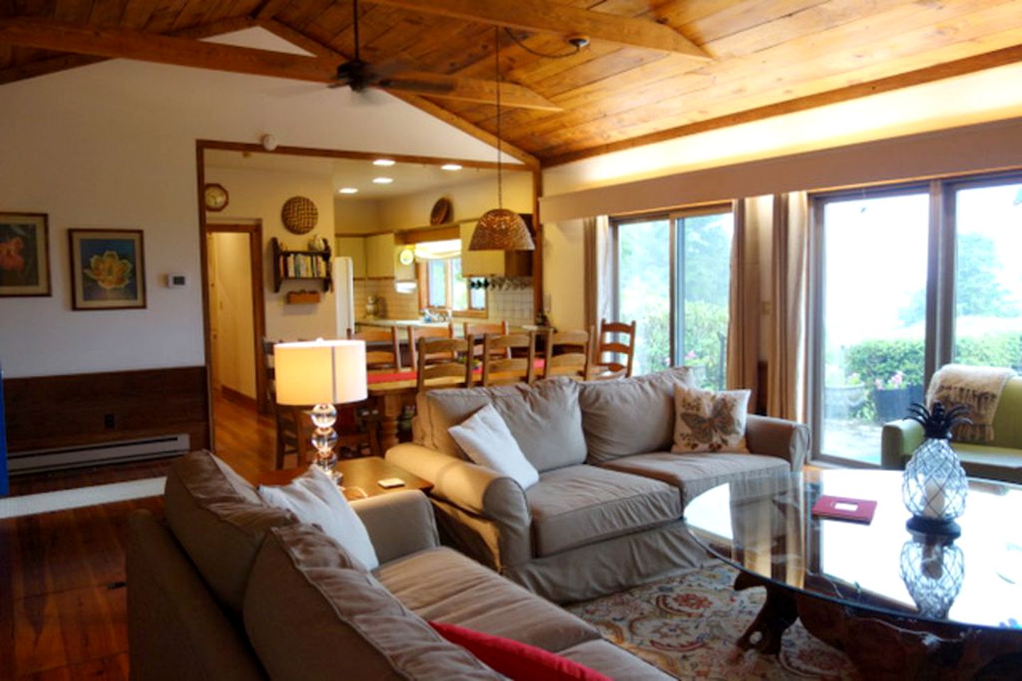 Secluded Cabin Nestled in the Woodlands of Meadows of Dan, Virginia