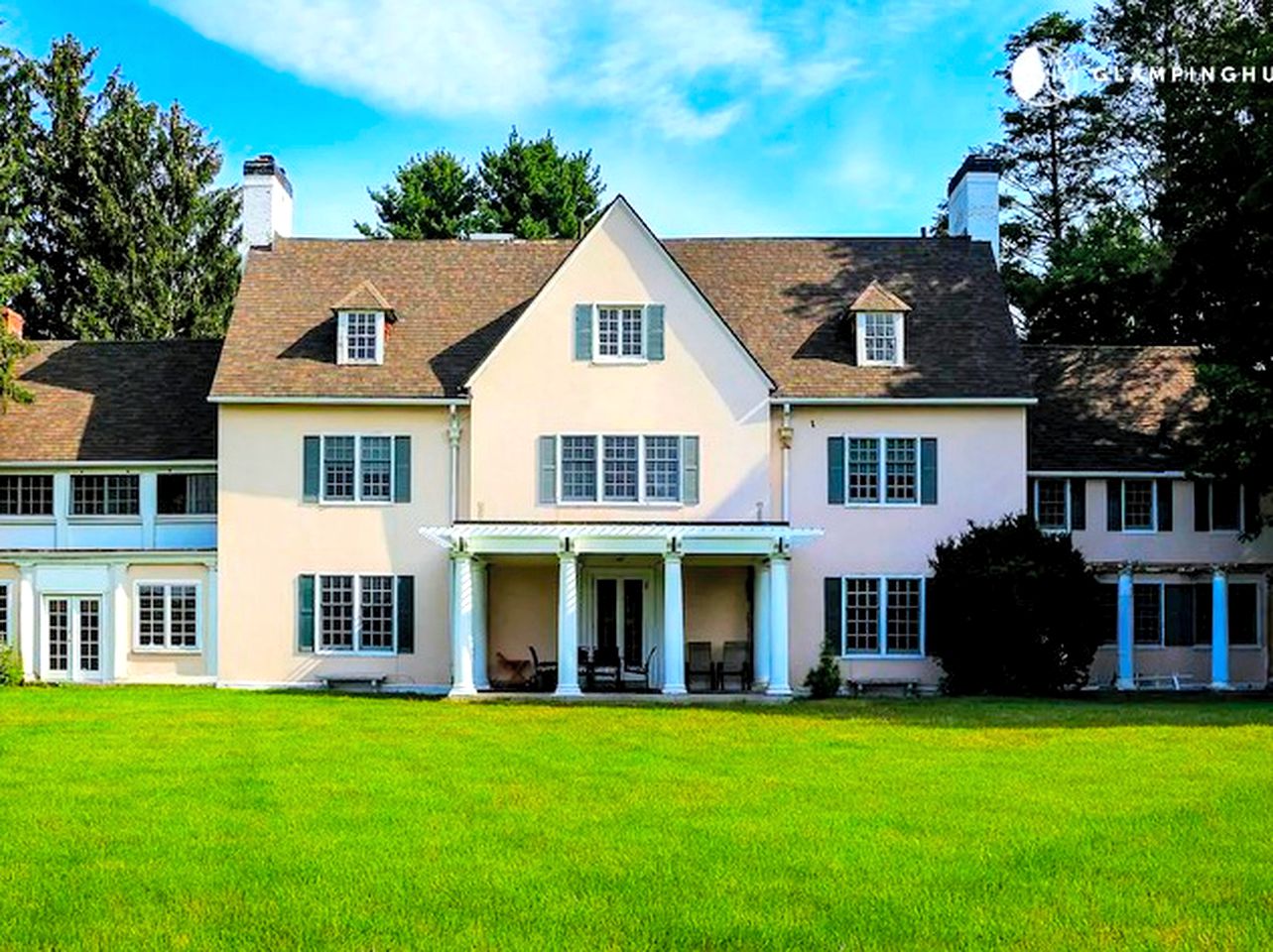Villas (Manchester, Connecticut, United States)