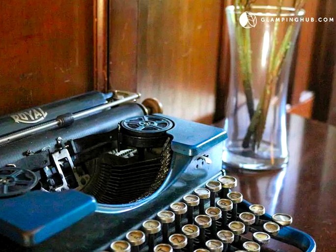 Villas (Manchester, Connecticut, United States)