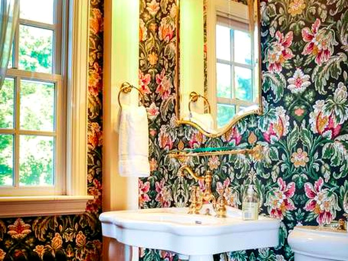 Villas (Manchester, Connecticut, United States)