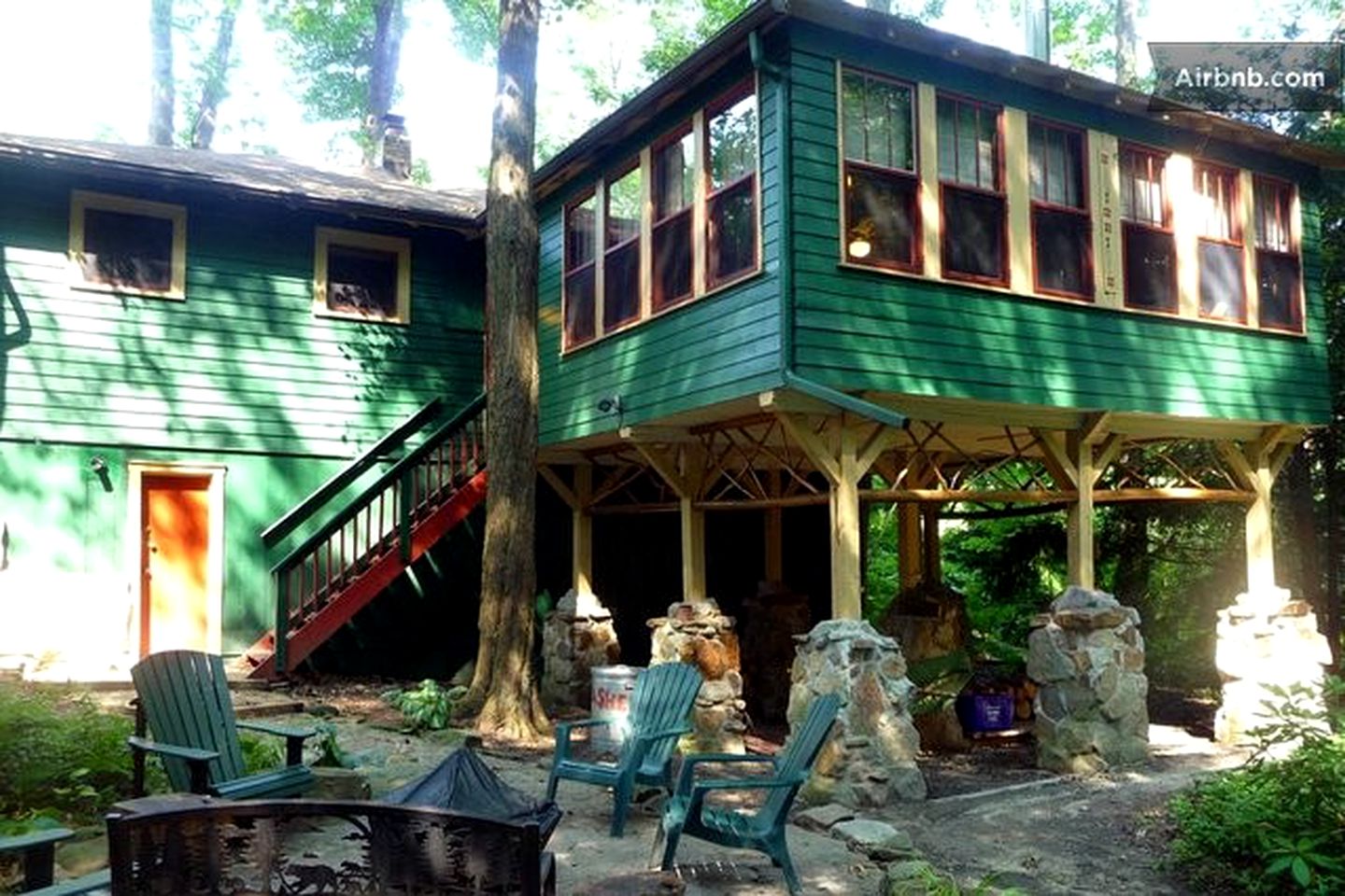 Historic Mountain Cottage Rental with Classic and Modern Features in Somerset, Pennsylvania