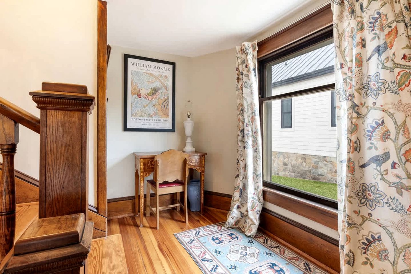 Enchanting River Victorian Vacation Home near the Mountains of Harpers Ferry West Virginia