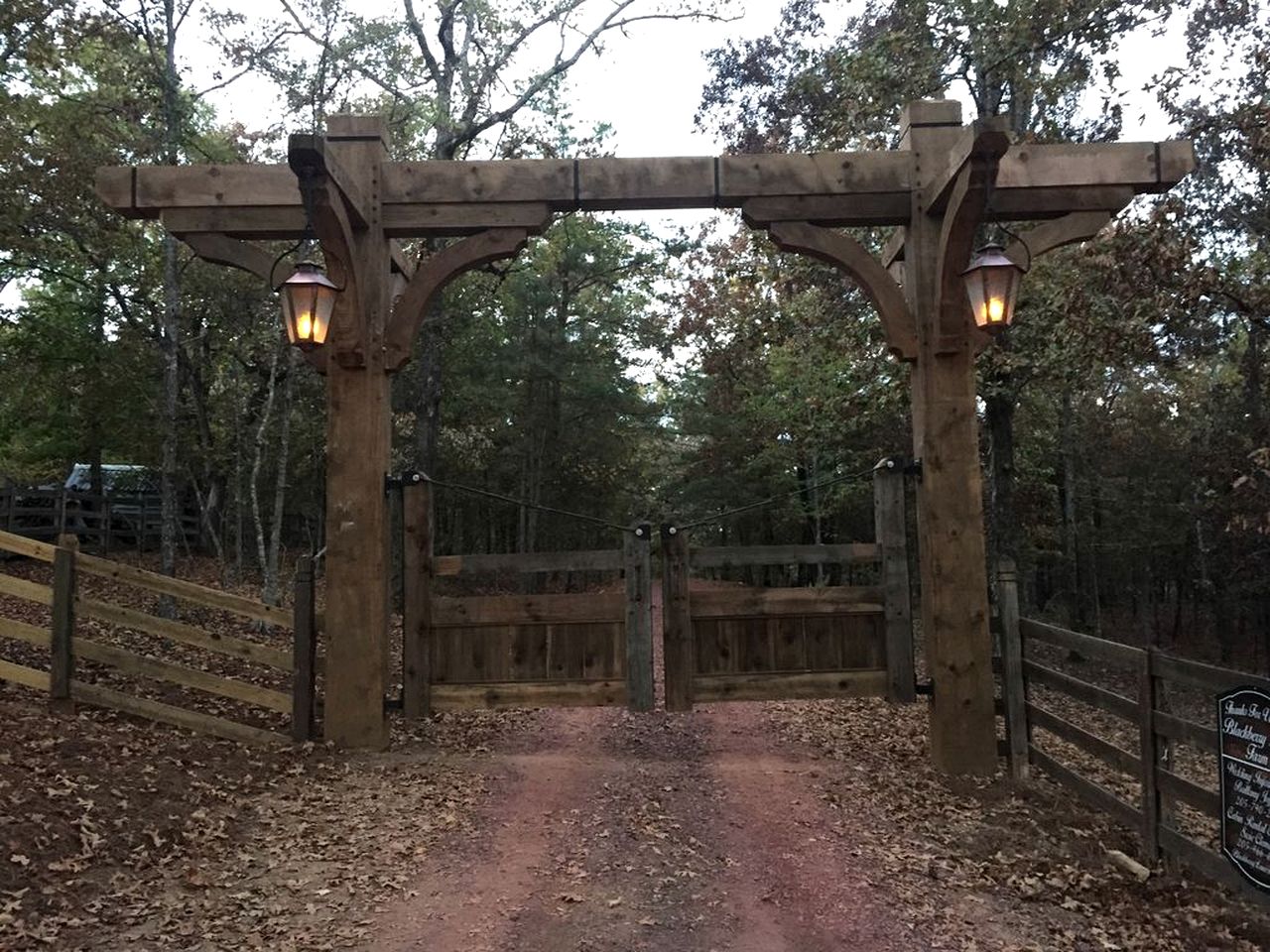 Historic Rural Cabin Ideal for Families in Wilsonville, Alabama