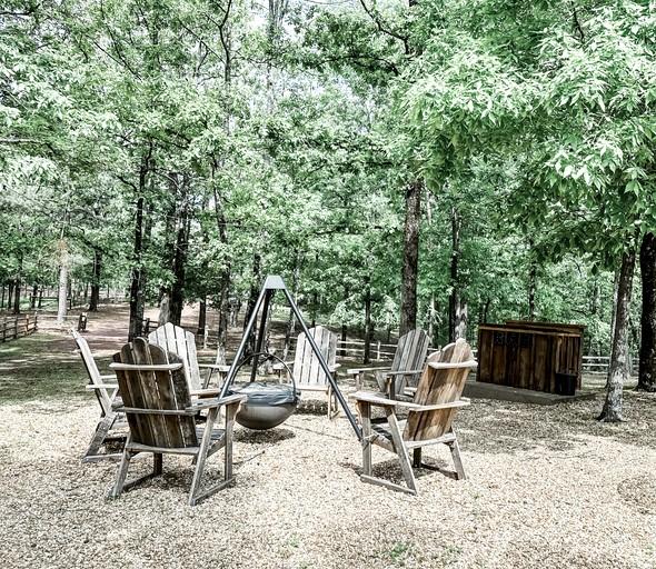 Cabins (United States of America, Wilsonville, Alabama)