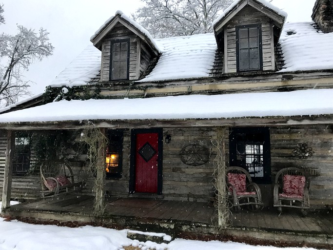 Cabins (United States of America, Wilsonville, Alabama)