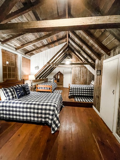 Cabins (United States of America, Wilsonville, Alabama)