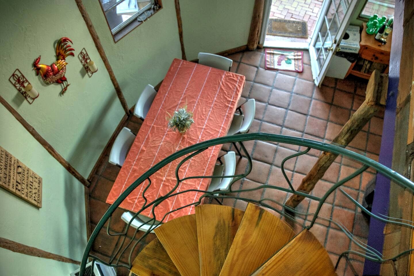 Rustic Mountain Lodge with Ocean Views near Palomar Observatory, Palomar Mountain CA