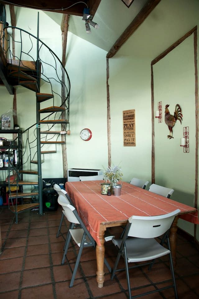 Rustic Mountain Lodge with Ocean Views near Palomar Observatory, Palomar Mountain CA