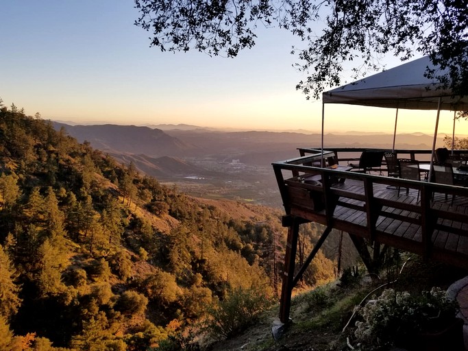 Cabins (United States of America, Palomar Mountain, California)