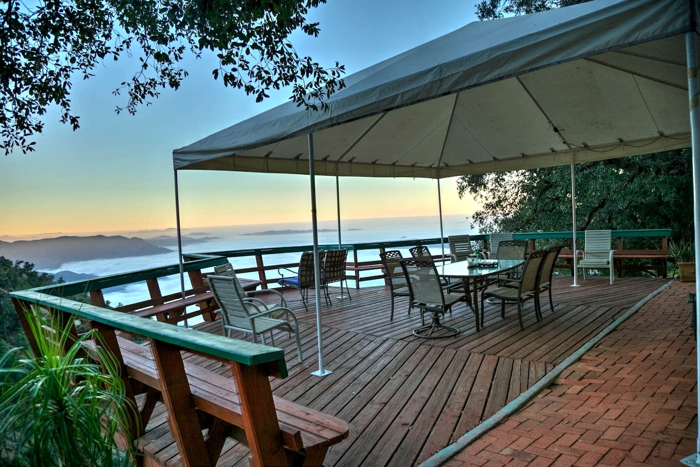 Rustic Mountain Lodge with Ocean Views near Palomar Observatory, Palomar Mountain CA