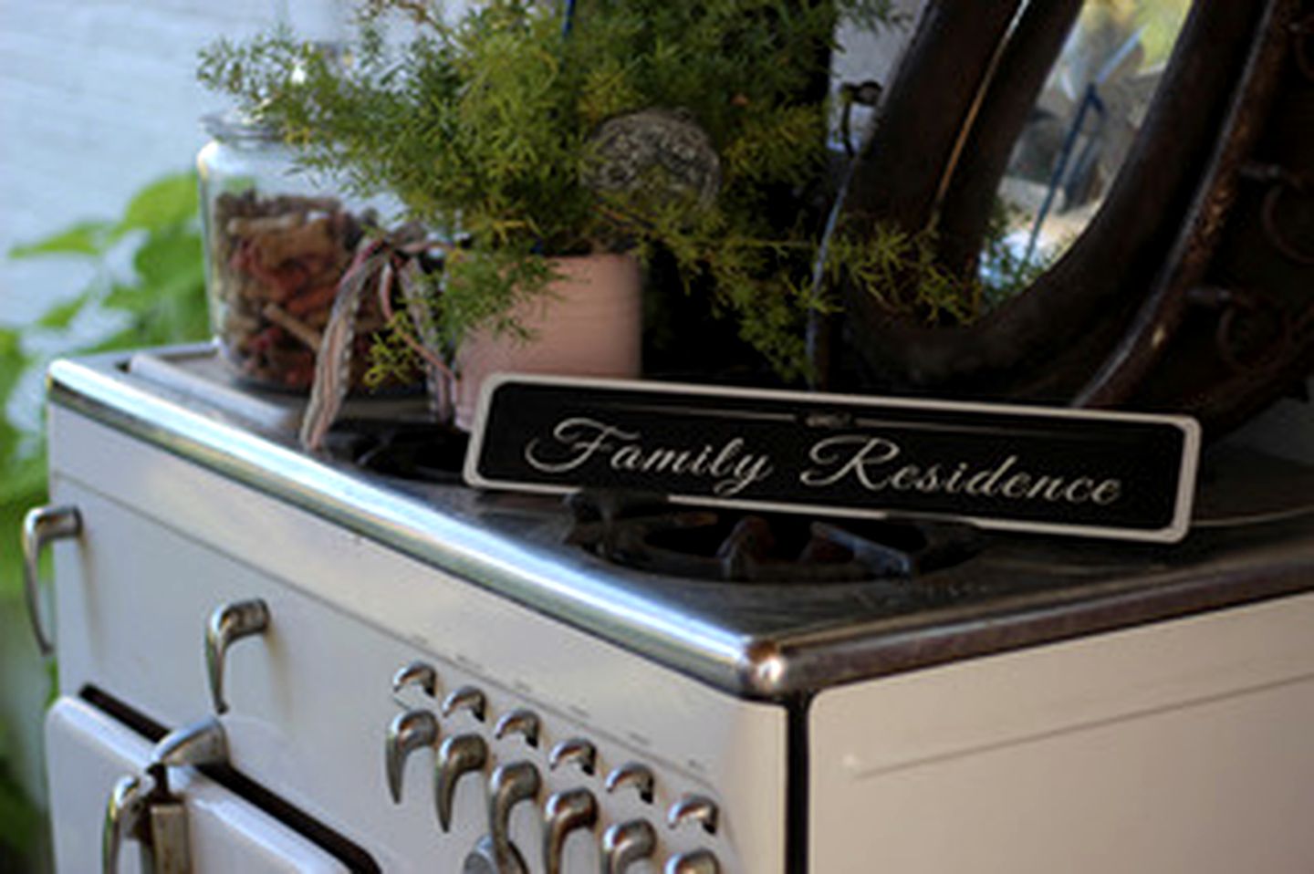 Historic Schoolhouse Vacation Rental for Weekend Getaway in Azle, Texas