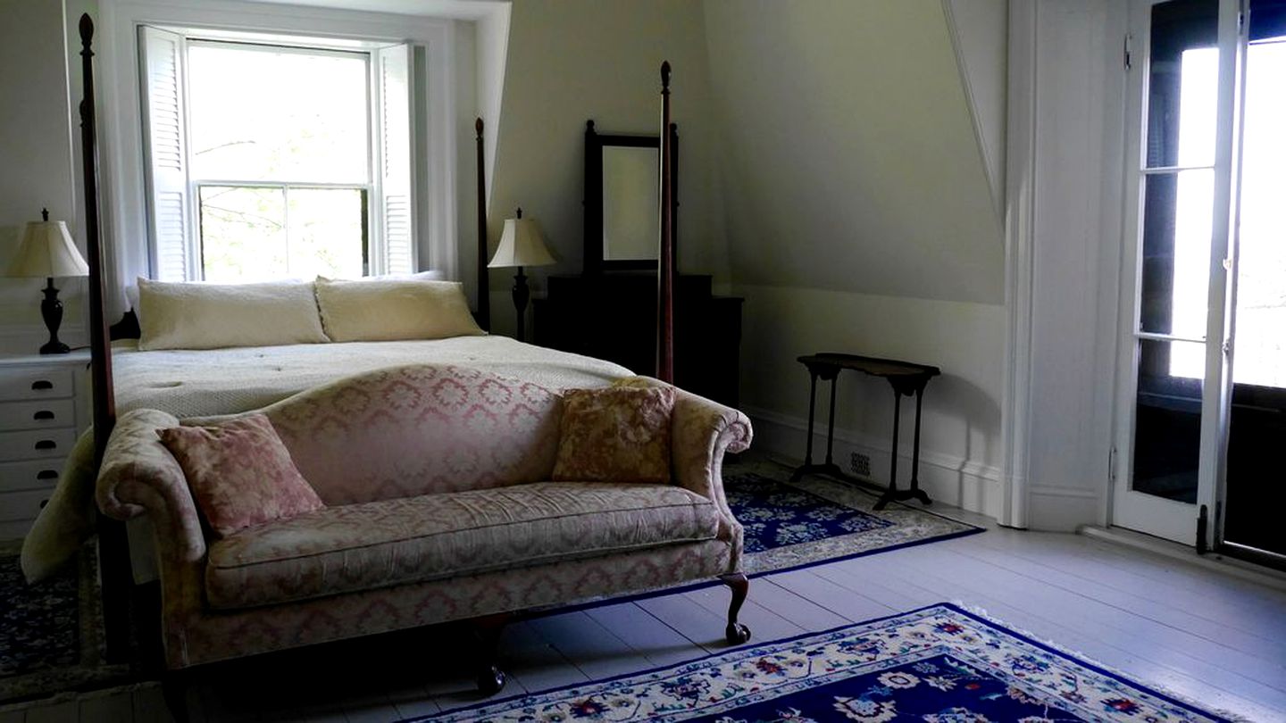 Stately Cottage Rental on an Estate in Manchester-by-the-Sea, Massachusetts
