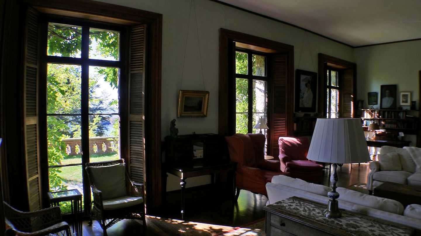 Stately Cottage Rental on an Estate in Manchester-by-the-Sea, Massachusetts