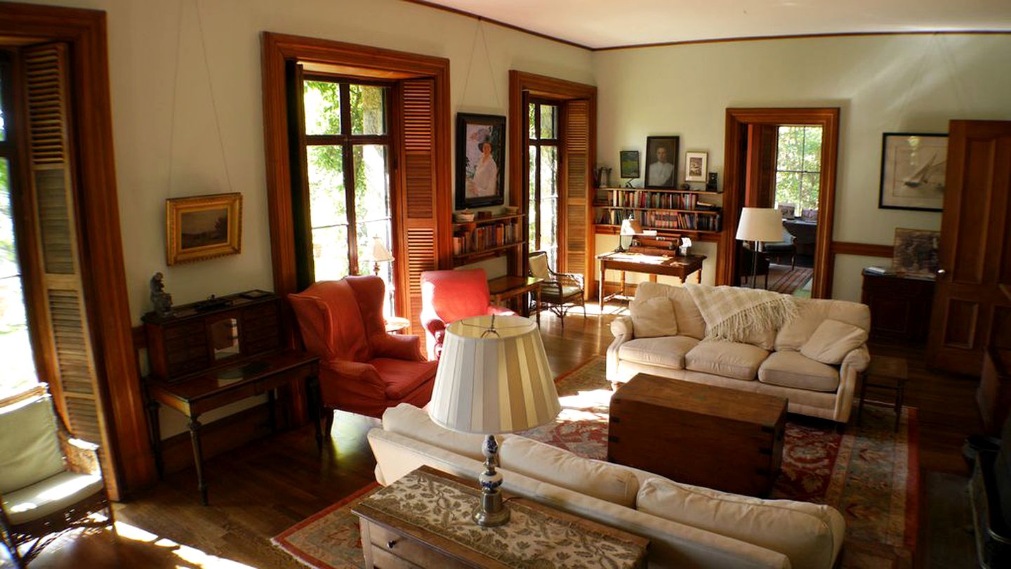 Stately Cottage Rental on an Estate in Manchester-by-the-Sea, Massachusetts