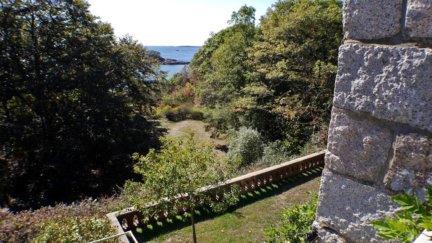 Stately Cottage Rental on an Estate in Manchester-by-the-Sea, Massachusetts