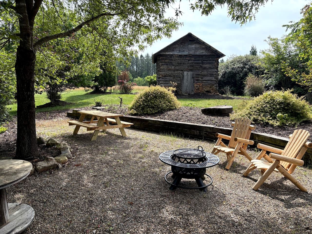 Historic Restored Tobacco Barn Retreat with Private Hot Tub near Pilot Mountain in Tobaccoville, North Carolina