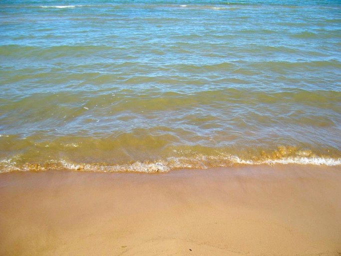 Cottages (Mackinaw City, Michigan, United States)