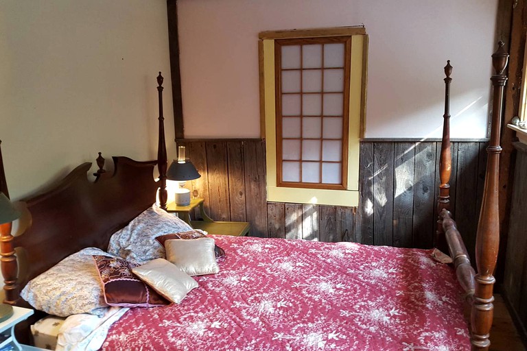 Nature Lodges (Cummington, Massachusetts, United States)