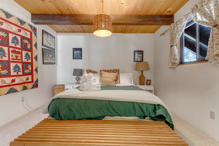 A-Frames (United States of America, Bear Valley , California)