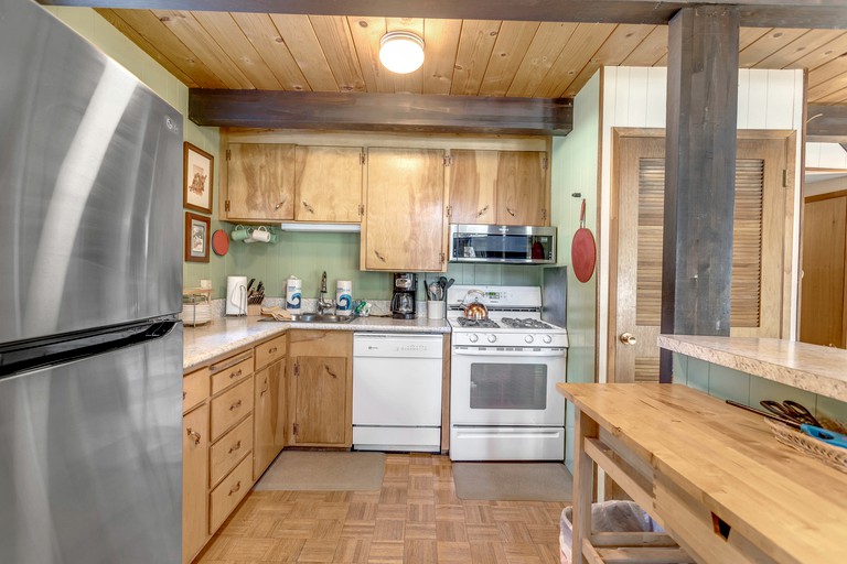 A-Frames (United States of America, Bear Valley , California)