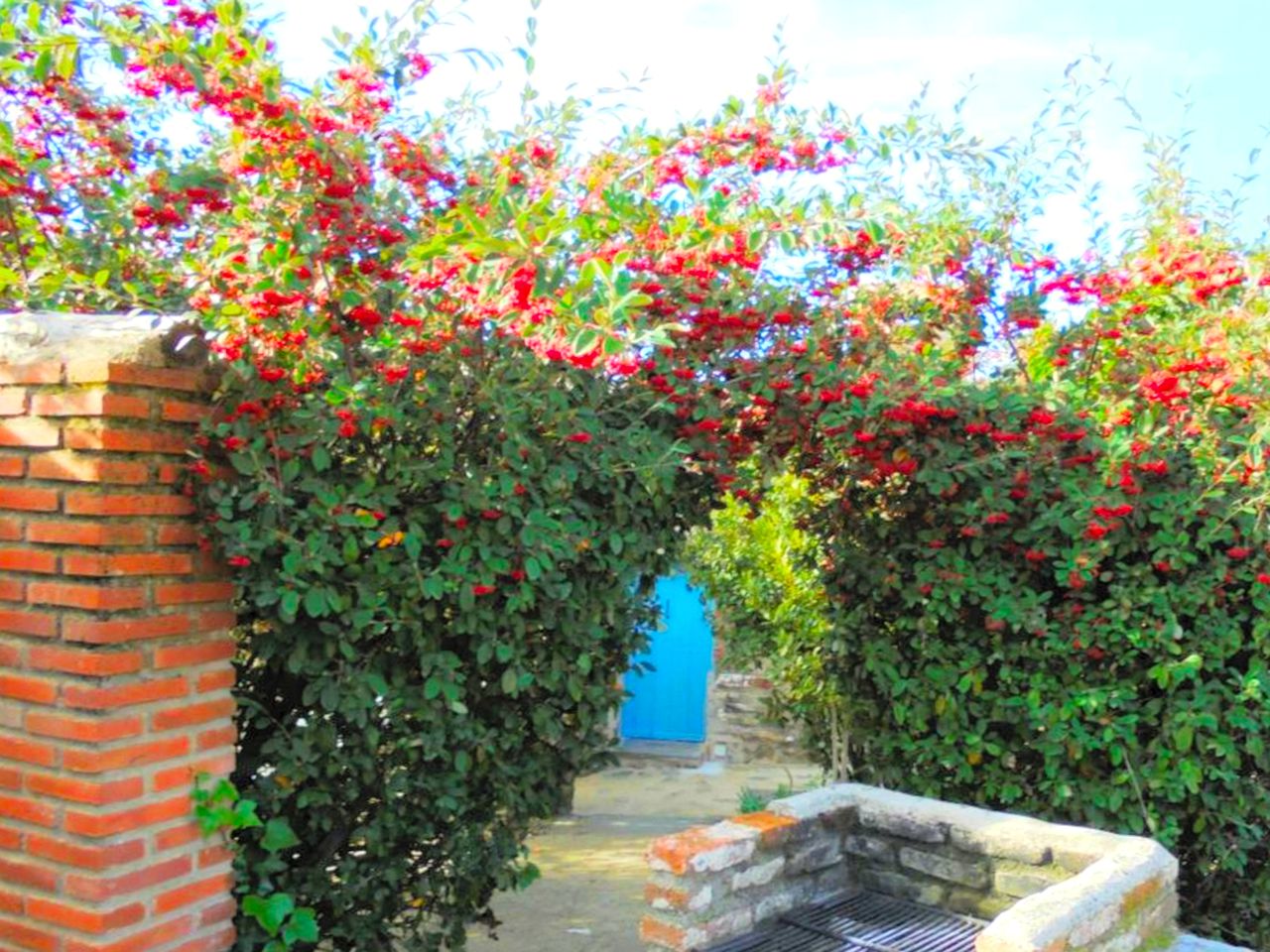 Holiday Cottage Rental with Pool Access in Extremadura, Spain