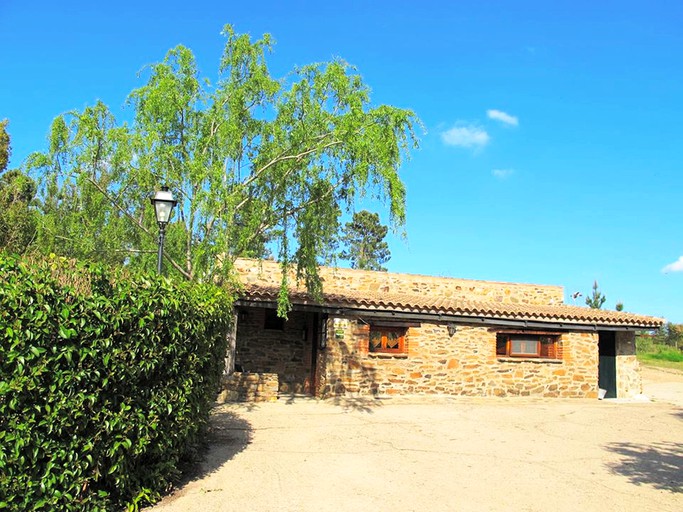 Cottages (El Jiniebro, Extremadura, Spain)