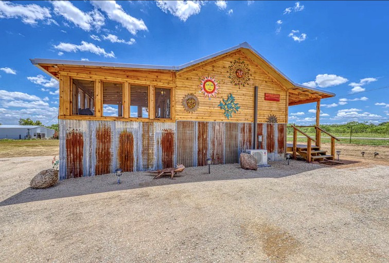 Cabins (United States of America, Fredericksburg, Texas)